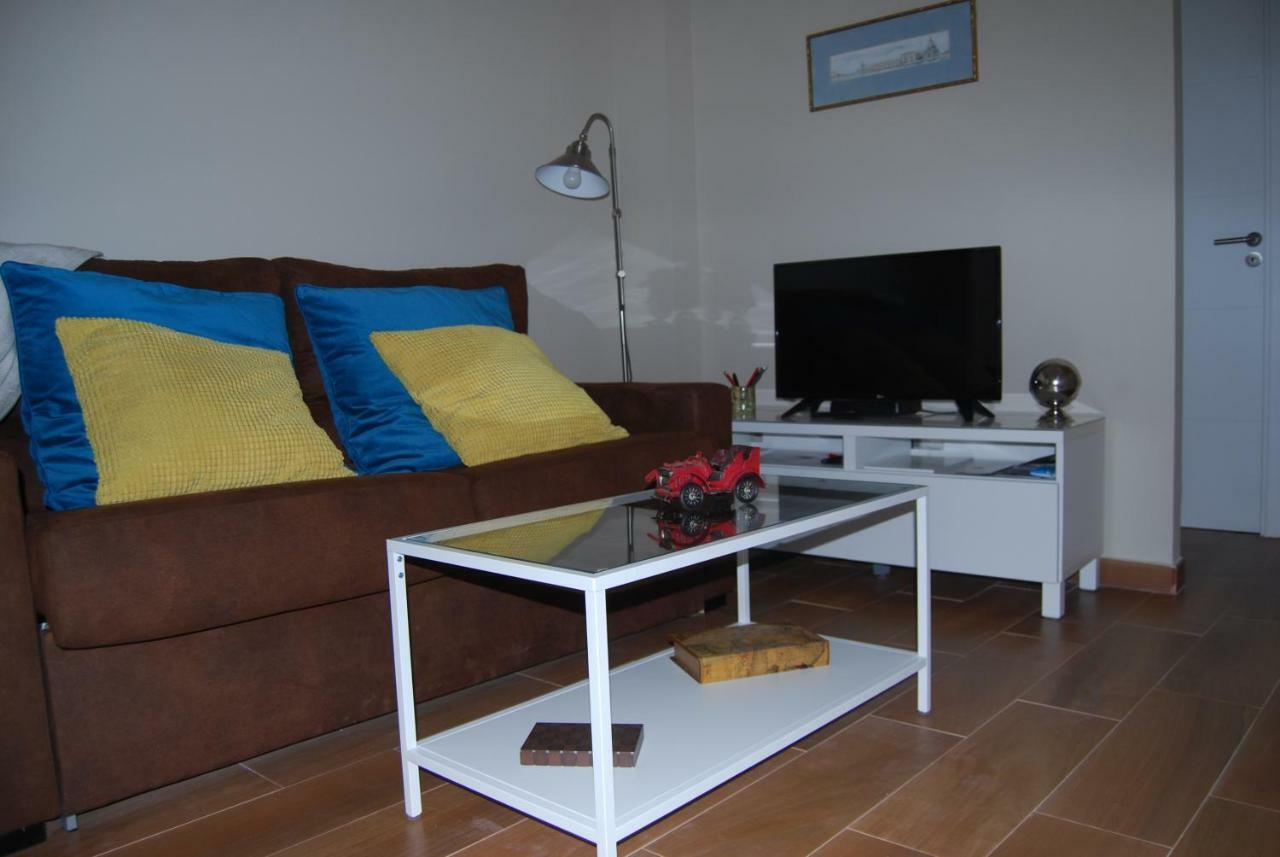 Centrico Nuevo Dos Banos Parking Apartment เซบีญา ภายนอก รูปภาพ